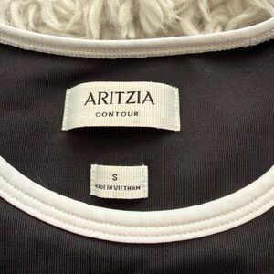 Aritzia Contour Black and White Tee